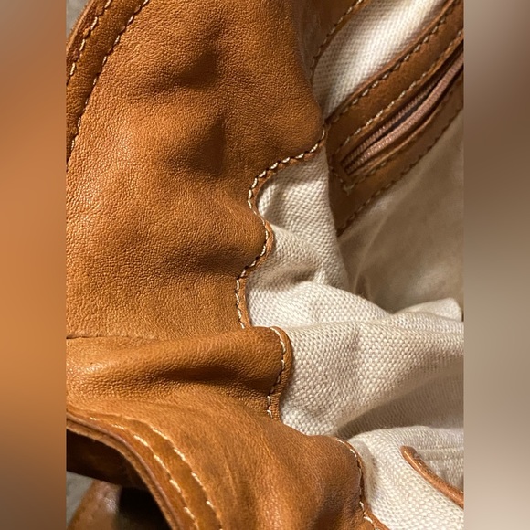 Michael Kors leather crossbody bag - Picture 9 of 16